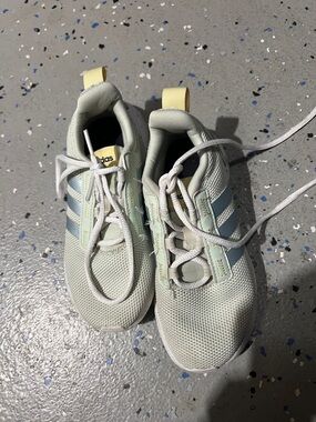 adidas Kids Light Green Sneakers with Pale Blue Stripes